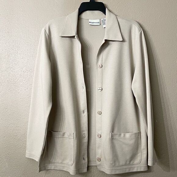 Appleseed’s Tan Button Down Cardigan size M - Picture 6 of 6